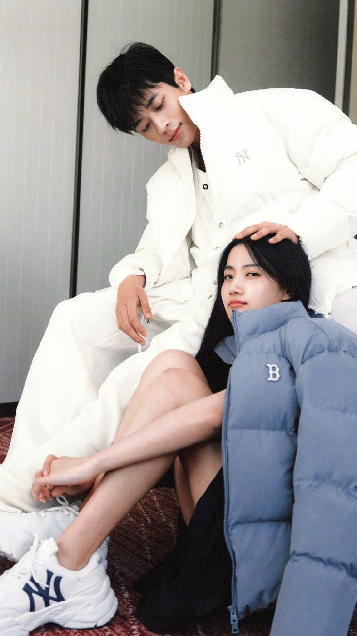 TÌNH YÊU THẦM KÍN VỚI NAM THẦN