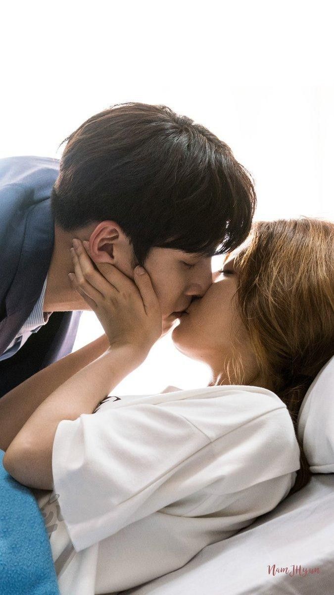 TÔI CƯỚI MỘT TỔNG TÀI MÙ