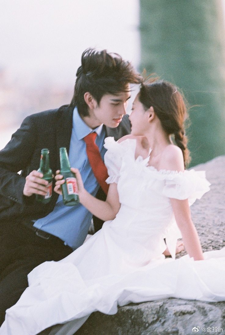 LỠ ĐÂM VÀO XE CỦA TRÙM TRƯỜNG