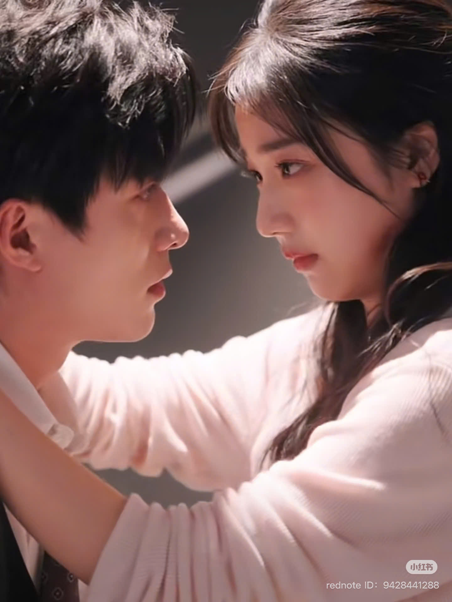 CHẠM TỚI VÌ SAO