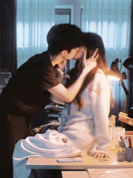 Hai Người Đàn Ông, Một Cuộc Đời Tôi