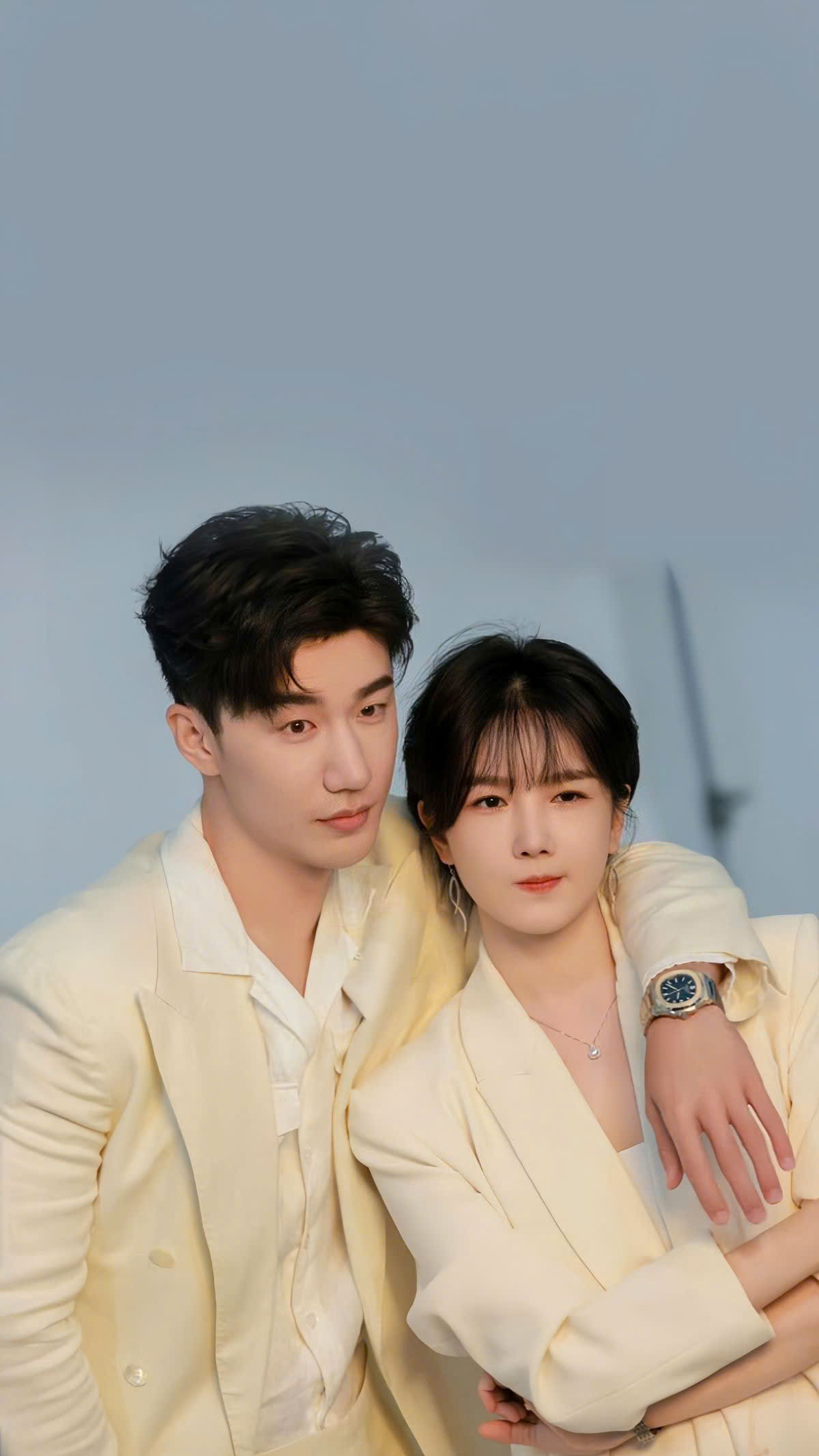 CẶP ĐÔI CẦN CÂU THẦN THÁNH