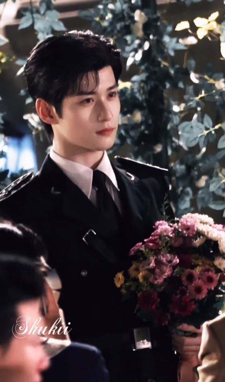 LẦN XEM MẮT Ở KHU TẬP THỂ