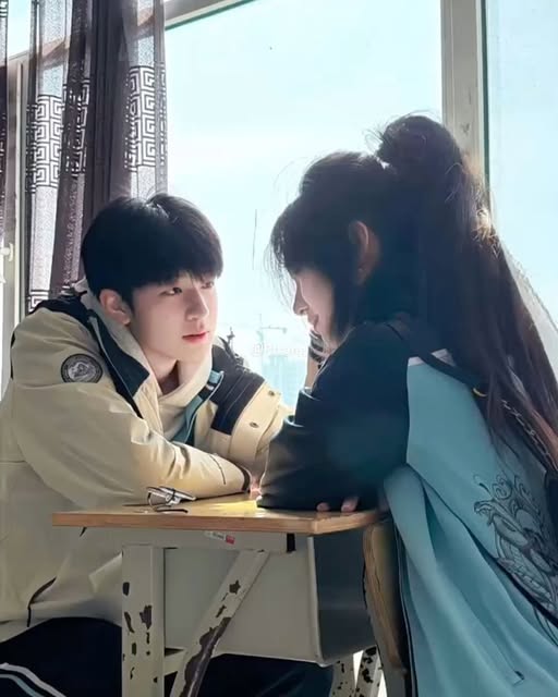 Nhận Nhầm Nam Thần Thành Anh Trai