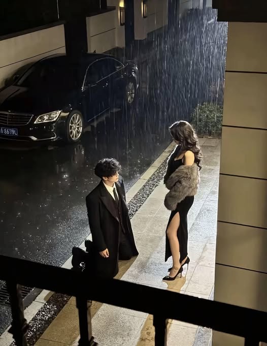 VĨNH VIỄN CHỈ LÀ CỦA EM