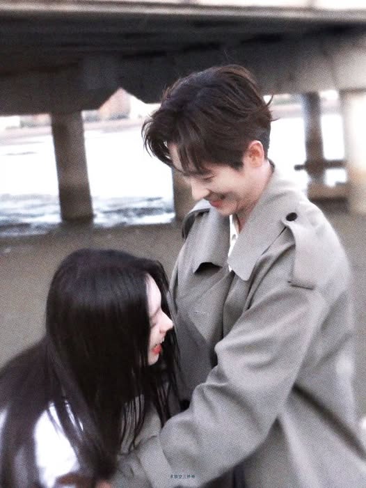 Bỏ Trốn Đêm Chia Tay, Về Bị Bắt Làm Vợ