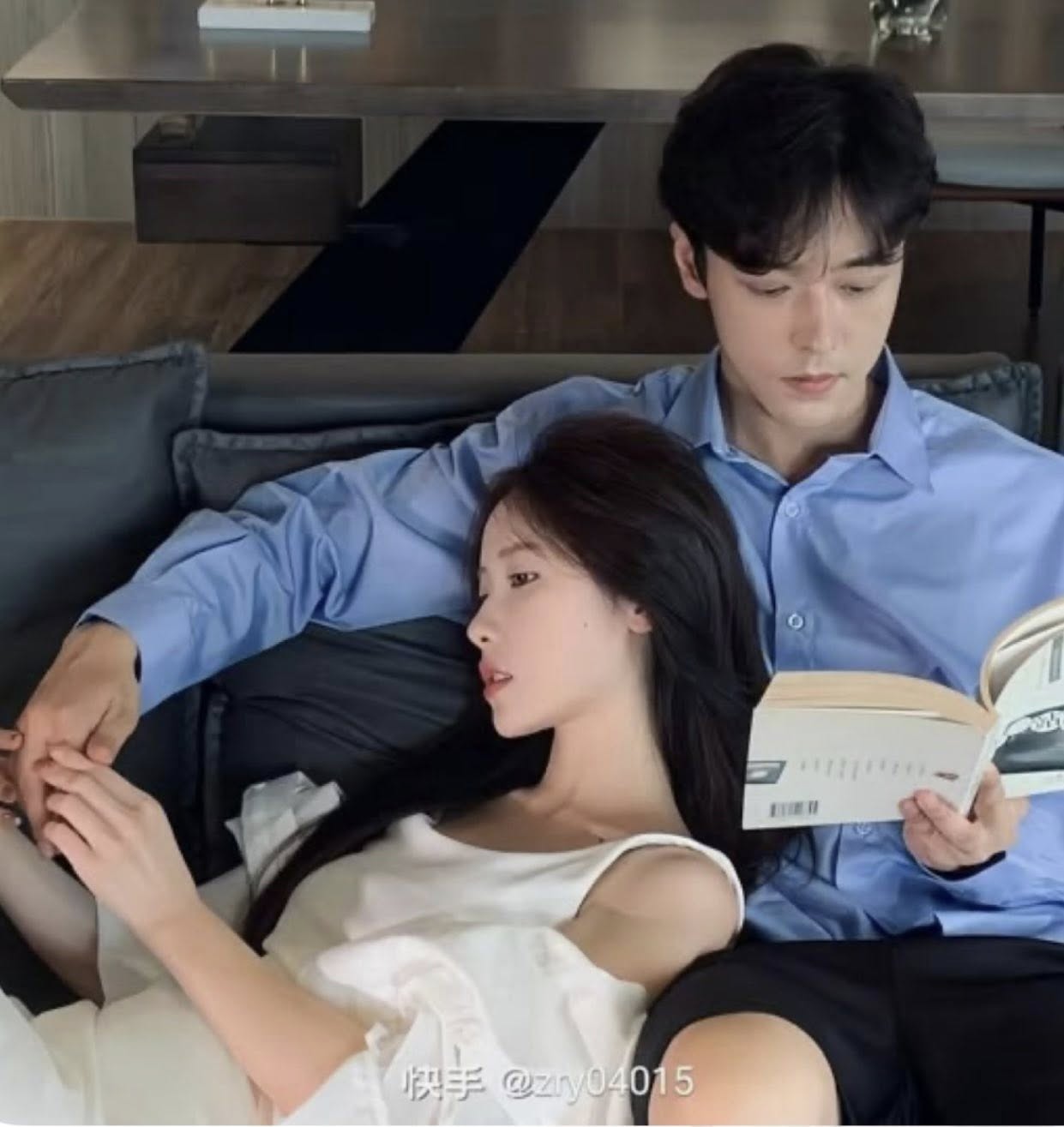 Bạch Nguyệt Quang Trở Về