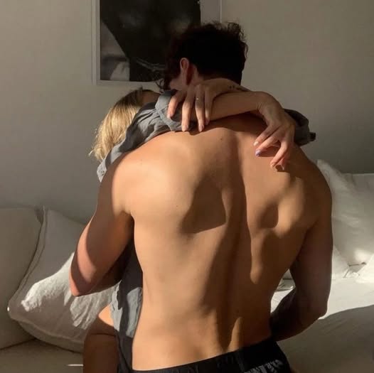 Bạn Trai Tạm Thời Của Tôi Quá Đỉnh