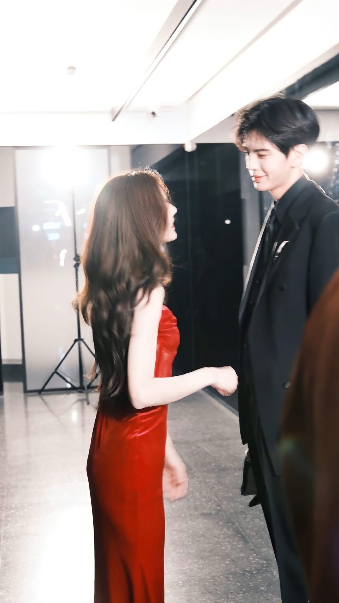 Cô Chủ Đi Làm Công Sở