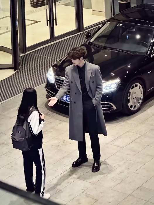 Thiên Kim Giả Bị Ép Làm Vợ Anh Trai